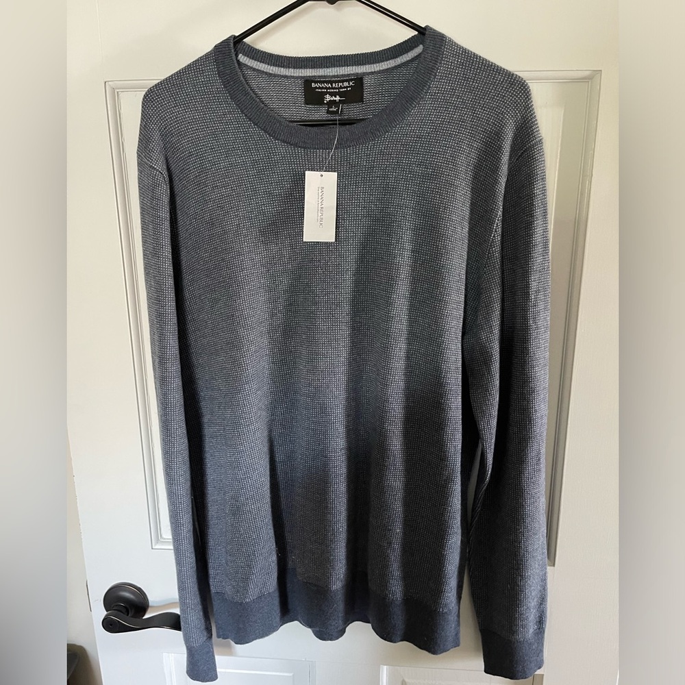 NWT Men’s Banana Republic Sweater